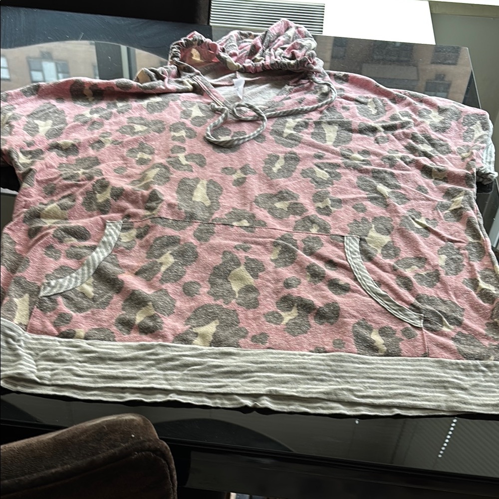 Honeyme Pink and Gray Camouflage Sweatshirt